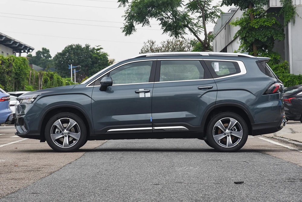 GEELY Okavango 2024 7-Seater SUV